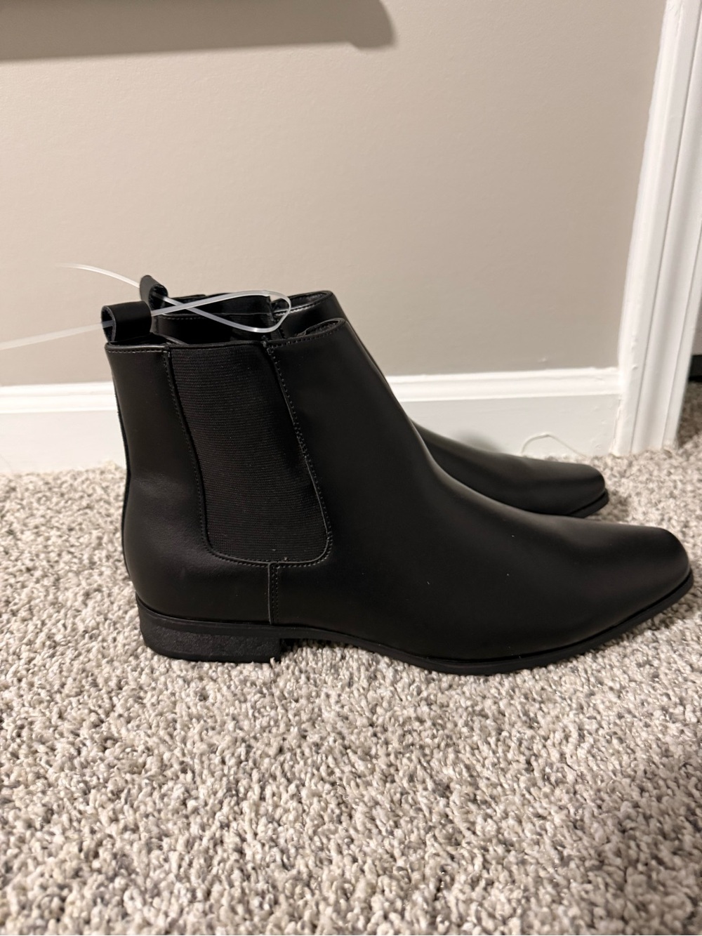 Calvin Klein Men's Black Chelsea Boots - Picture 2 of 6